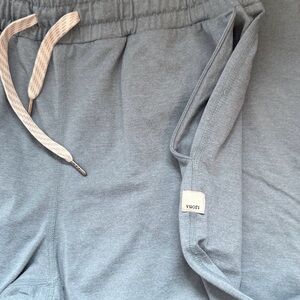 Vuori Performance Jogger – Women’s Size Small – Blue